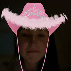 Meet your Posher, Ava